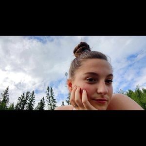 Meet your Posher, Paige